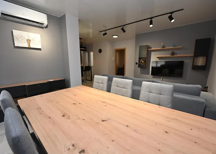 Golden-apartment Lejlighed *